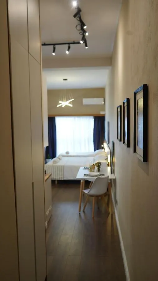 Daily Rent Studio Apartments تيرانا
