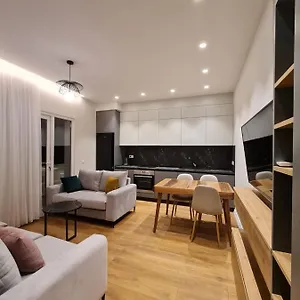 Adore - Modern Appartamento