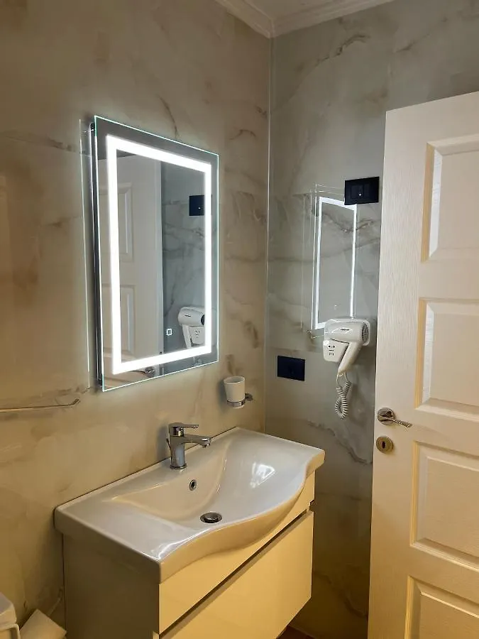 Daily Rent Studio Apartments Tirana 0*,